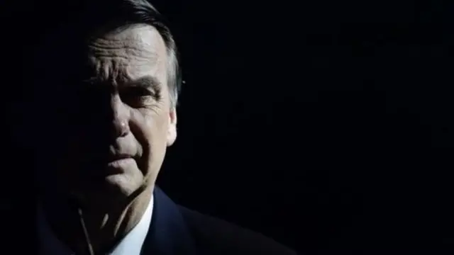 "#NotHim பிரசாரம், வன்புணர்வு வார்த்தைகள்" - தீவிர வலதுசாரி அதிபராகிறார்