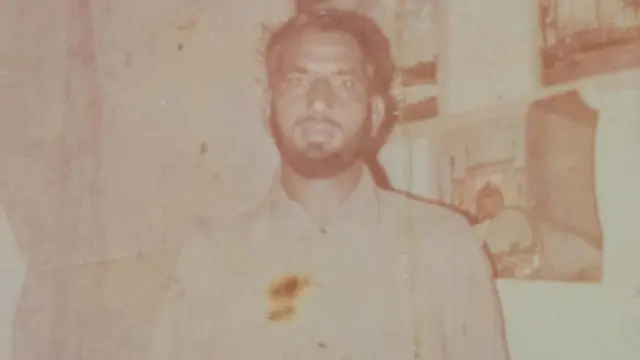 عبدالجلیل سنہ 1970 کی دہائی میں متحدہ عرب امارت میں قیام کے دوران
