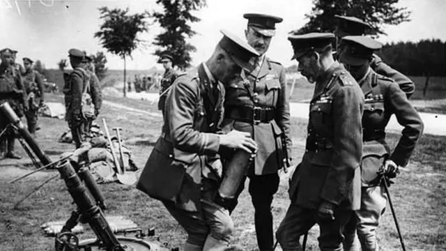 Георг V на фронте.