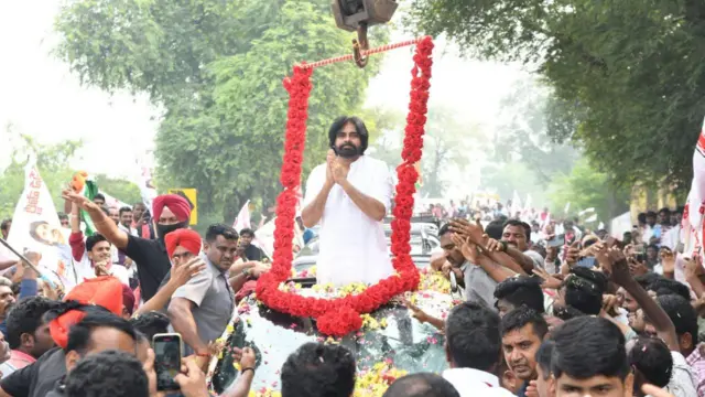 పవన్ కల్యాణ్ 