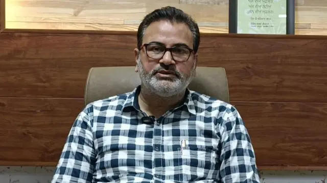 ਤਾਨੀਆ ਦੇ ਪ੍ਰਿੰਸੀਪਲ 