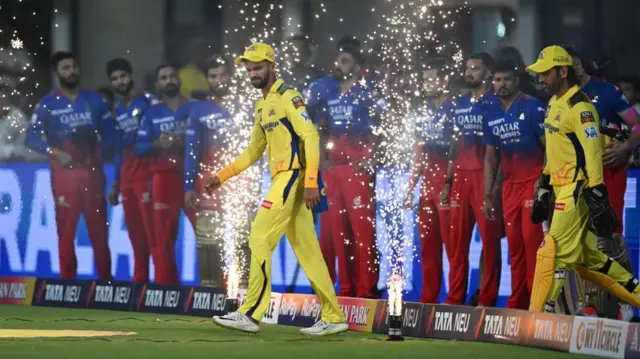 இந்த சீசன் சென்னை சூப்பர் கிங்ஸ் அணி எப்படி இருக்கிறது? பிளே ஆஃப் சுற்றுக்கு முன்னேறுமா?