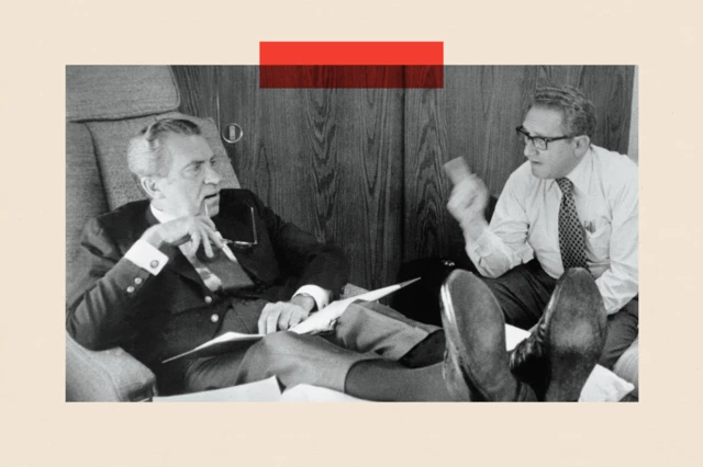 Richard Nixon, visto aqui conversando com Henry Kissinger