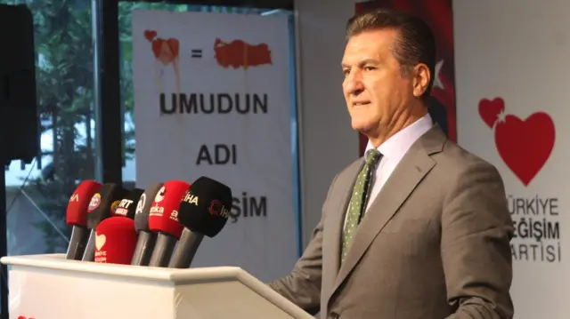 TDP Genel Başkanı Mustafa Sarıgül