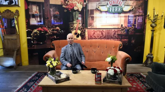 Помер зірка серіалу "Друзі" Джеймс Майкл Тайлер. Він грав там Гантера