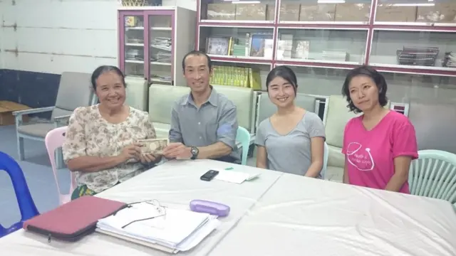 မယ်တော် ဆေးခန်းမှာ ဒေါက်တာ စင်သီယာမောင်ကို ပထမ အကြိမ် ဂျပန်ယန်းငွေ ၁ သန်း လှူဒါန်း