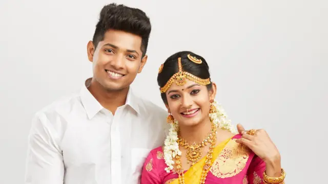 திருமணத்திற்கு 'ஆன்லைனில்' வரன் தேடுகிறீர்களா?
