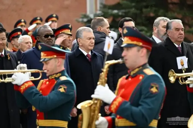 Ўзбекистон Президенти Мирзиёев ва Тожикистон Президенти Раҳмон