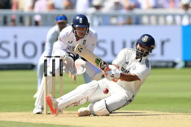 இந்தியா - இங்கிலாந்து, மூன்றாவது டெஸ்ட் போட்டி, மூன்றாம் நாள் ஆட்டம், லார்ட்ஸ் மைதானம், ரிஷப் பந்த், கே.எல்.ராகுல், இந்திய கிரிக்கெட் அணி