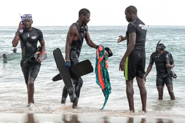 Plongeurs des Sapeurs-pompiers.