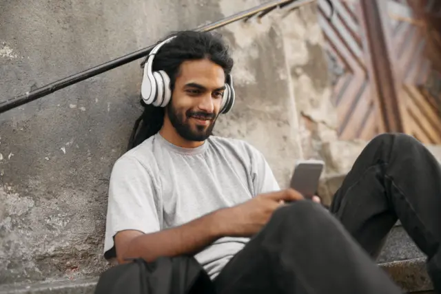 ஆன்லைன் விளையாட்டு