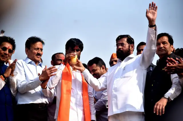 मराठ्यांच्या वर्चस्वाला धक्का देण्याच्या प्रक्रियेला मंडल आंदोलनाच्या माध्यमातून ८०च्या दशकातच सुरवात झाली होती.