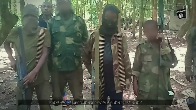 Video ya IS ikimuonesha na mtoto