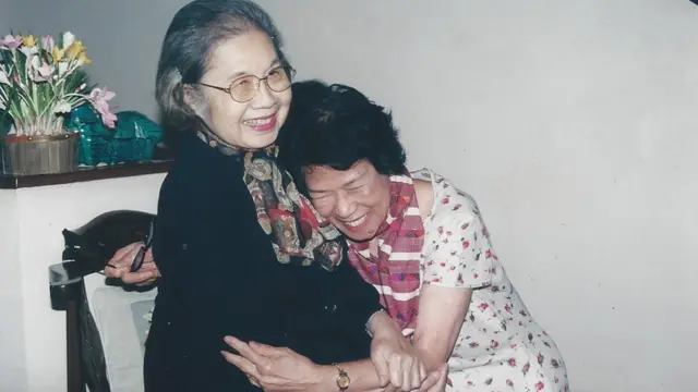 นางรงค์รุจา และพระวรวงศ์เธอพระองค์เจ้าวิมลฉัตร