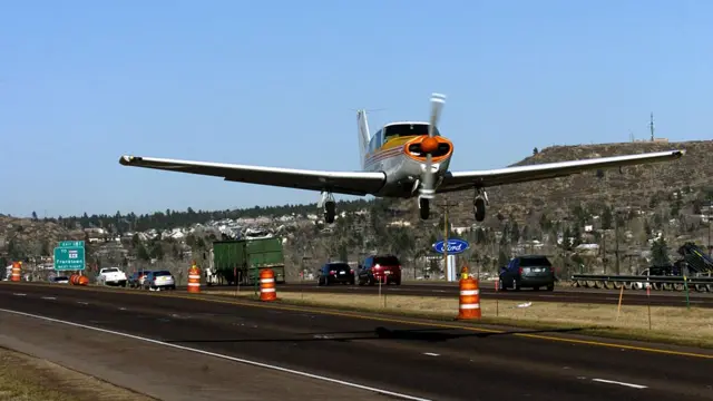 పైపర్ కోమంచె 250