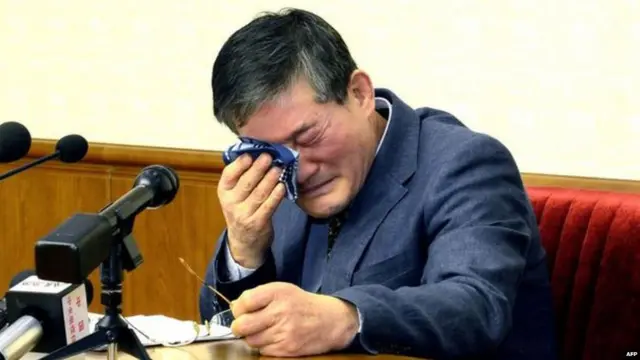 किम डोंग चुल की यह तस्वीर उत्तर कोरिया की समाचार एजेंसी केसीएनए ने मार्च 2016 में जारी की थी