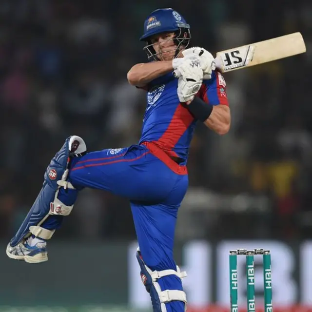 170 رنز کی ہدف کے تعاقب میں کراچی کنگز کی ٹیم مقررہ16 اوورز میں دووکٹوں کے نقصان پر 157 رنز بنا سکی۔