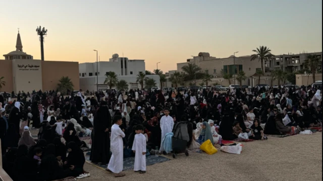 من الرياض