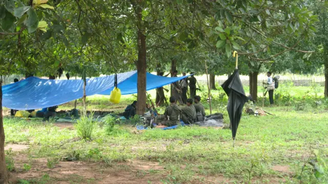 नक्षलवाद्यांची छावणी