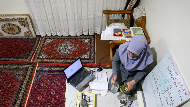 شیوع کرونا و آموزش مجازی