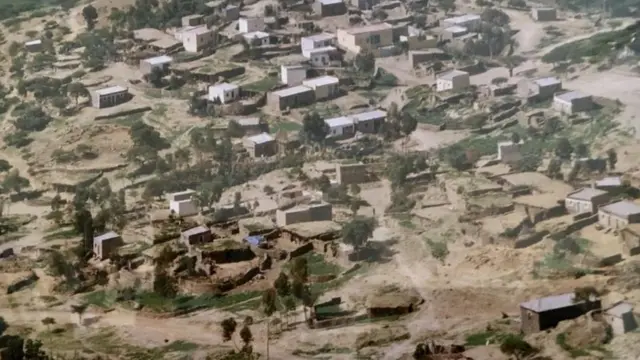 መበቆል ዓዲ ተጋዳላይ ሰሎሞን ጸሃየ ዓዲ ዂታ ኣብ 2004 ዝተሰኣለ