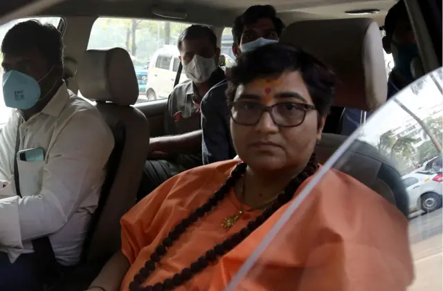 ભોપાલનાં સાંસદસાધ્વી પ્રજ્ઞાસિંહ પણ ભાયખલા જેલમાં બંધ હતાં