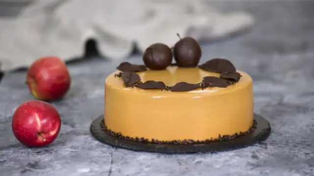 Яблочный торт