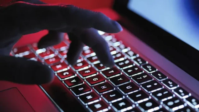 سائبر کرائم