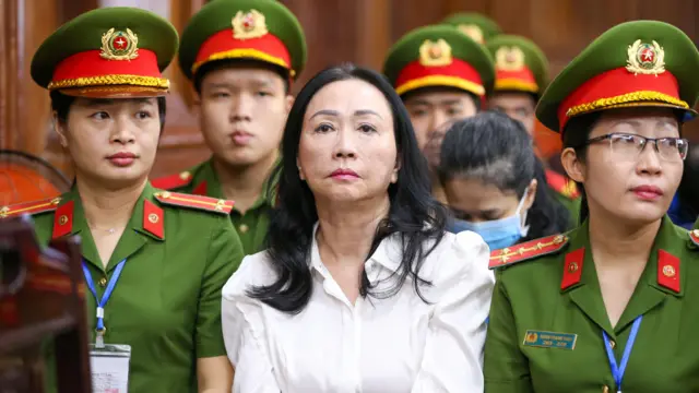 ترونگ مای لان