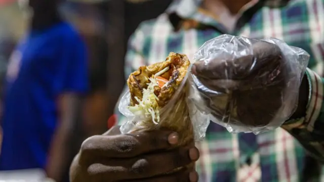 উগান্ডার রোলেক্স