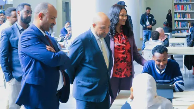 ምኒስተር ትምህርቲ ኢትዮጵያ ዶ/ር ብርሃኑ ነጋ ብድጂታል ማትሪክ ዝገብሩ ተመሃሮ እናተዓዘበ