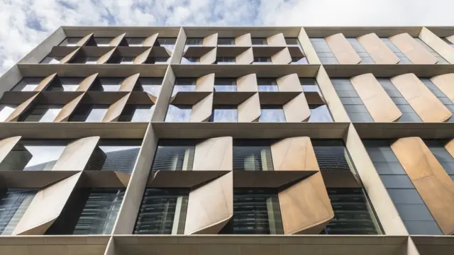 Paneles (Foto: Nigel Young/Foster + Partners)