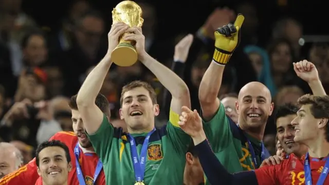 Iker Casillas yakiniye Espanye inkino 167