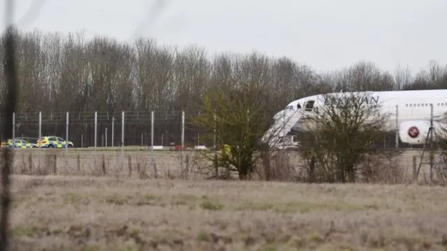 الطائرة هبطت بالقرب من مطار ستانستيد