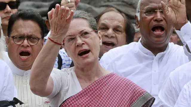 सोनिया गांधी