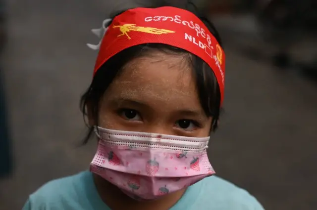 เด็กหญิงพม่า