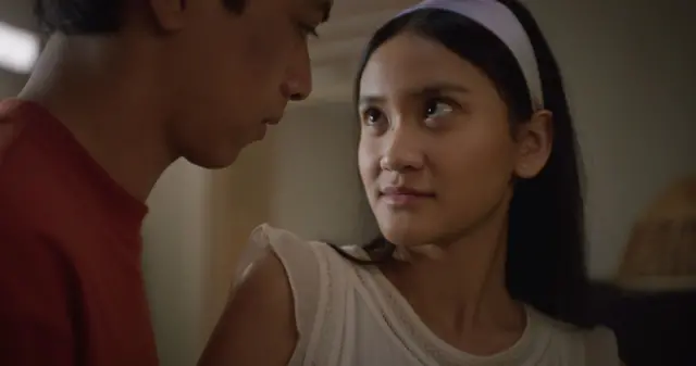 Adegan Rangga & Cinta