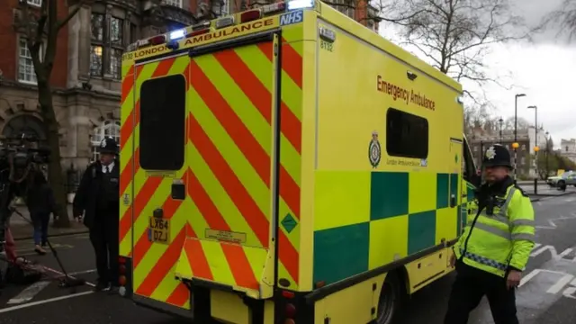 سيارة إسعاف