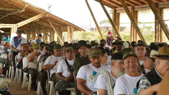 Delegados reunidos na última conferência das Farc devem pavimentar caminho para criaçãoapostas grátis betanoum partido político e abandono das armas