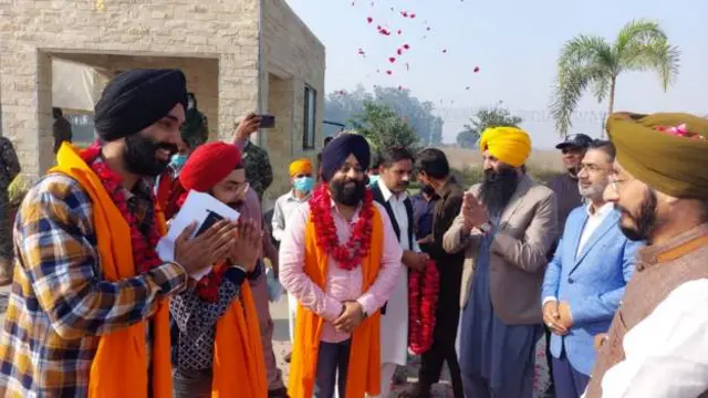 پاکستان پہنچے والے سکھ یاتری