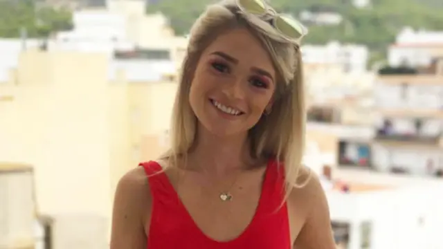 에이미는 매칭이 되어도 먼저 말을 걸지 않는다고 한다