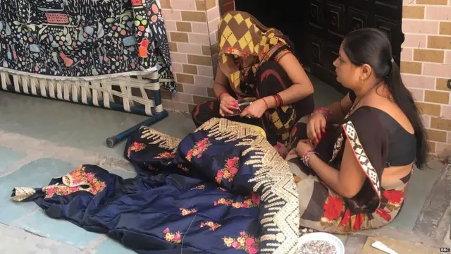 ਗੁਜਰਾਤ ਵਿੱਚ ਉੱਤਰ ਭਾਰਤੀ ਔਰਤਾਂ