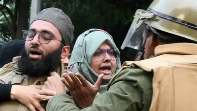 शाहीनबाग, महिला आंदोलक