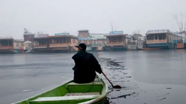 చలి గుప్పిట్లో కశ్మీర్