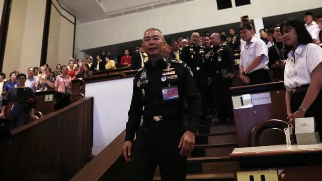 ผบ.ทบ.บรรยายพิเศษ