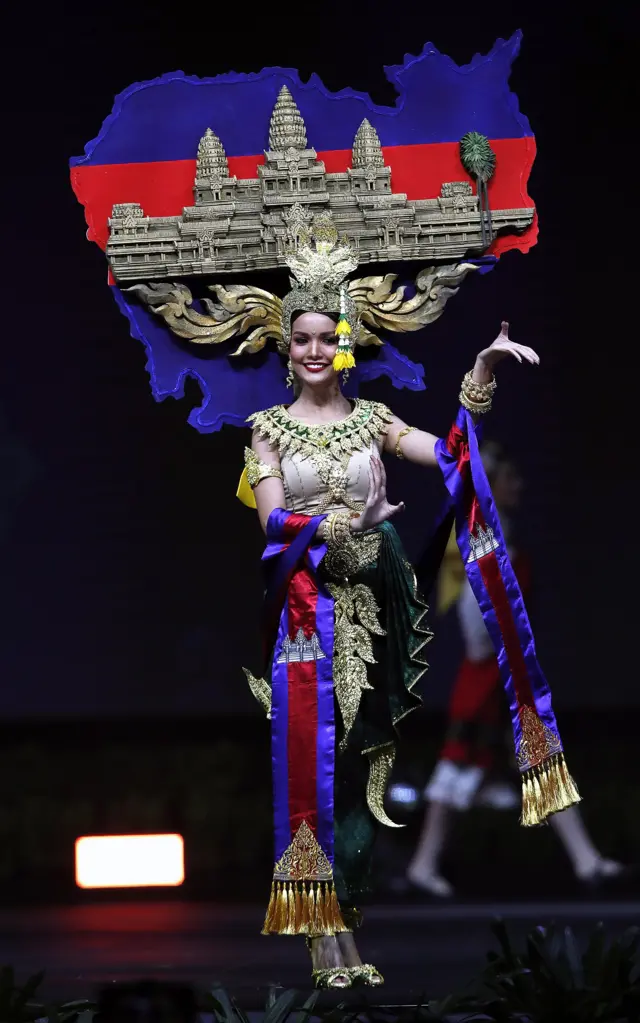 လှပတဲ့ ကမ္ဘောဒီးယားအလှမယ်