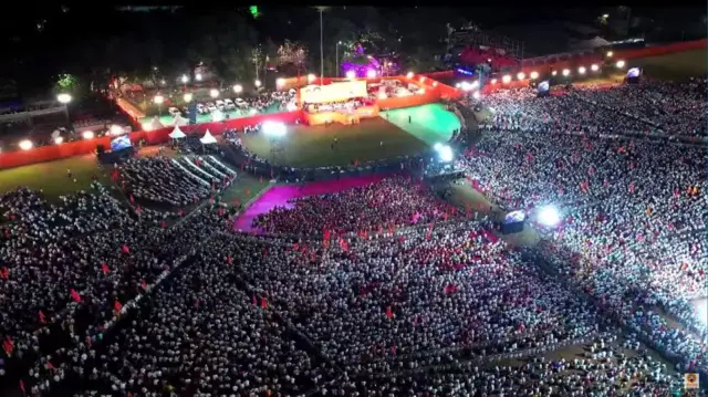 धारावीत गिरणी कामगारांना घरं द्या- उद्धव ठाकरे