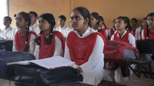 பிராச்சி நிகம்