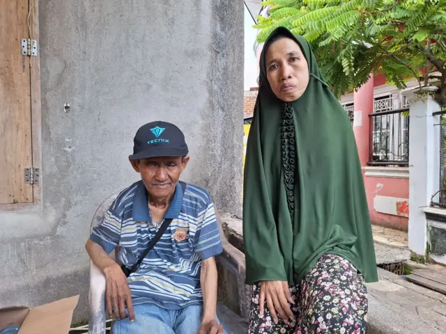 Kedua orang tua NJ (12), Sitti Rabiah dan Syarifuddin
