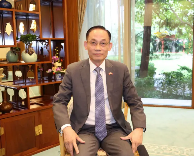 Ông Lê Hoài Trung